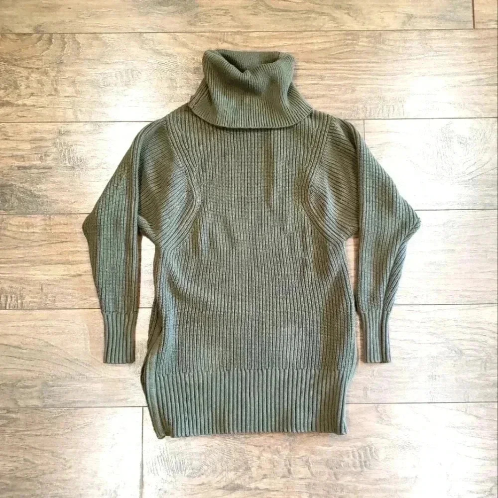 Banana Republic Olive Green Turtleneck Sweater with Zippered Sides Size XS